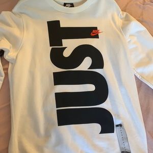 Nike womens sweatshirt size small